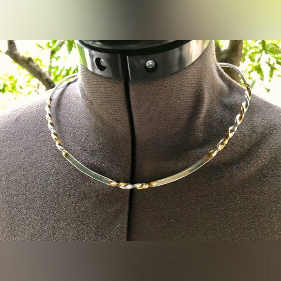 2 Ladies Necklaces Large Pendant Costume Jewelry Silver & Gold Color Marked - Picture 5 of 16